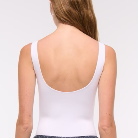 Abercrombie Sculpt Butter soft Matte Seamless Slash Scoop-Back Bodysuit NWT - Picture 4 of 10